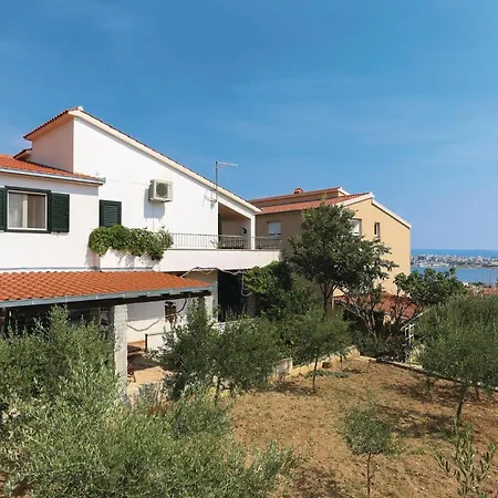 Cozy In Kastel Sucurac With Kitchen Kastela