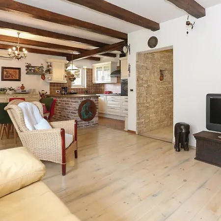 Four-bedroom In Kastel Sucurac Ii *